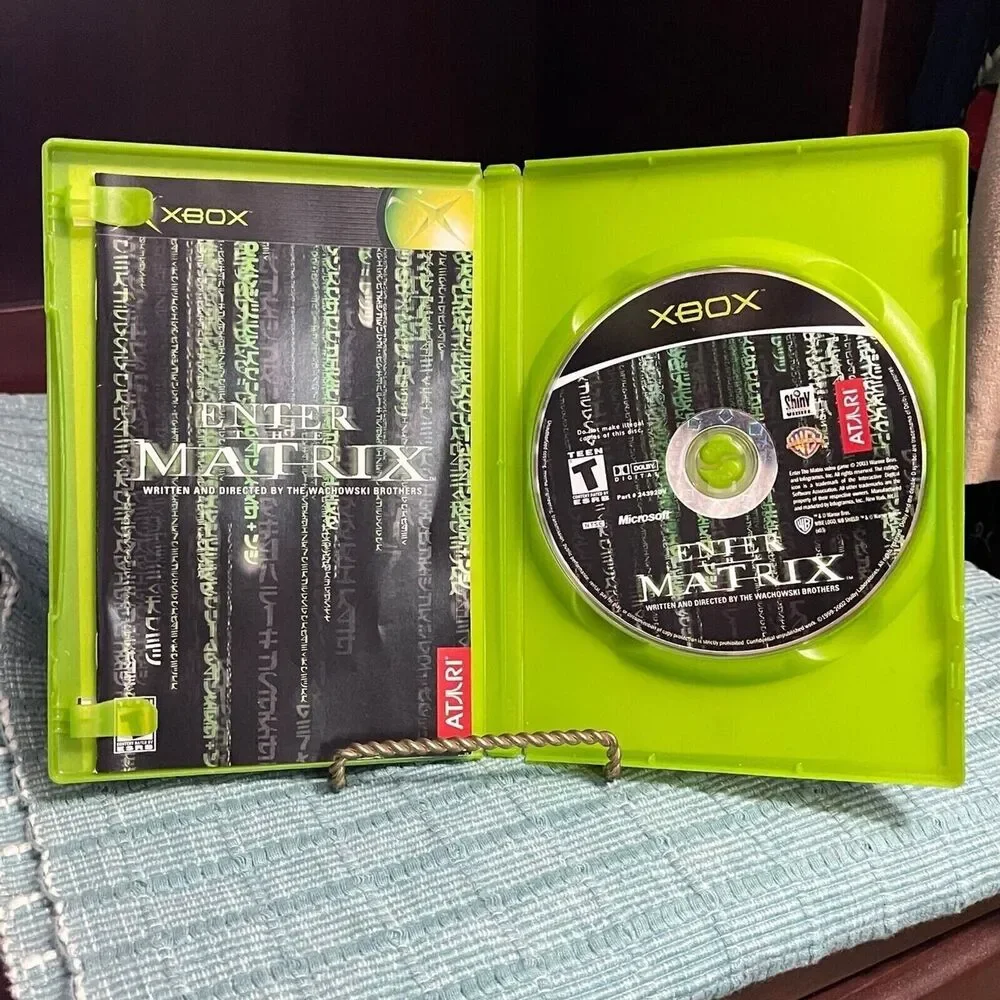 Enter the Matrix (Microsoft XBOX) TESTED Complete Case Disc Book Video Game